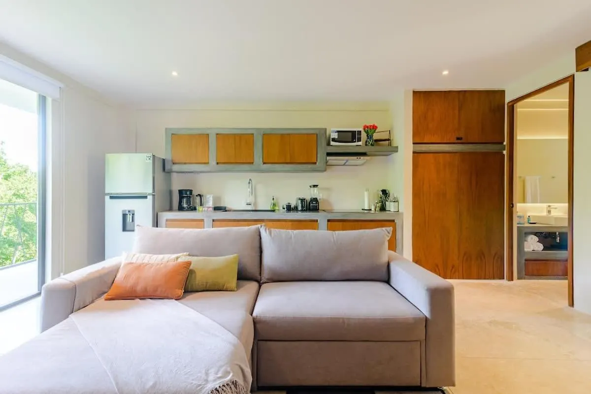 Near Beach New Ximbal Tulum 4 Guest Pool Fast Wifi 0*,  メキシコ